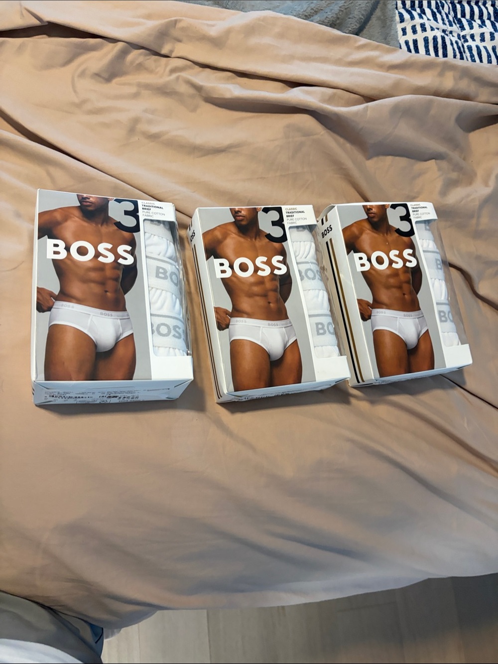 BOSS White Men's Briefs 3-Pack with Logo Waistband
